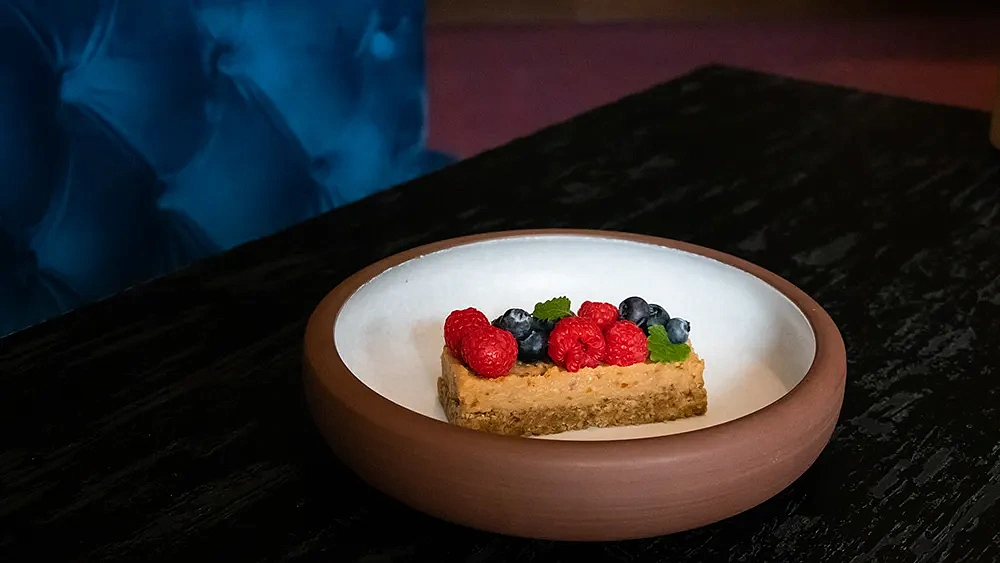 Ресторан Black Bar & Grill, фото 6 - круглогодичный курорт «Роза Хутор»